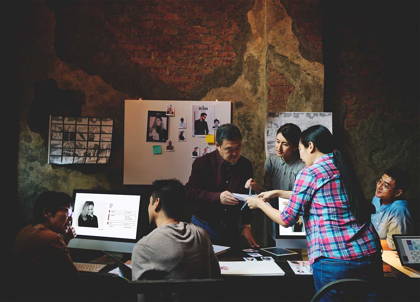 Team collaboration meeting